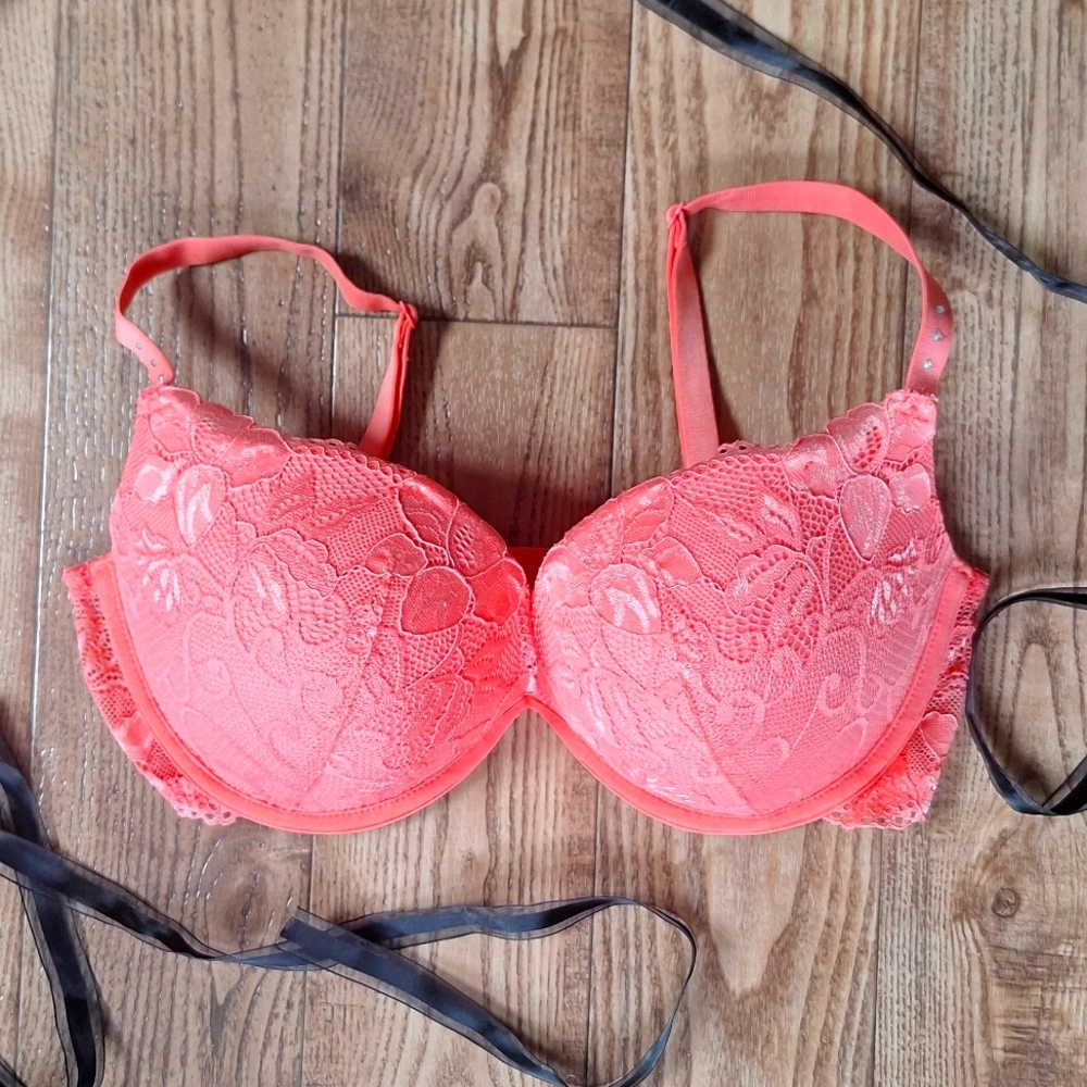 LVR Tangerine Pushup, 34D. *P1003